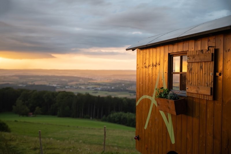 Schäferwagen Landschaftsbild mit Schäferwagen