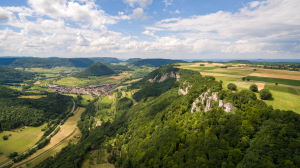 Vorschaubild: Ausblick auf die Hausener Wand, Link zum Pressebild in hoher Auflösung