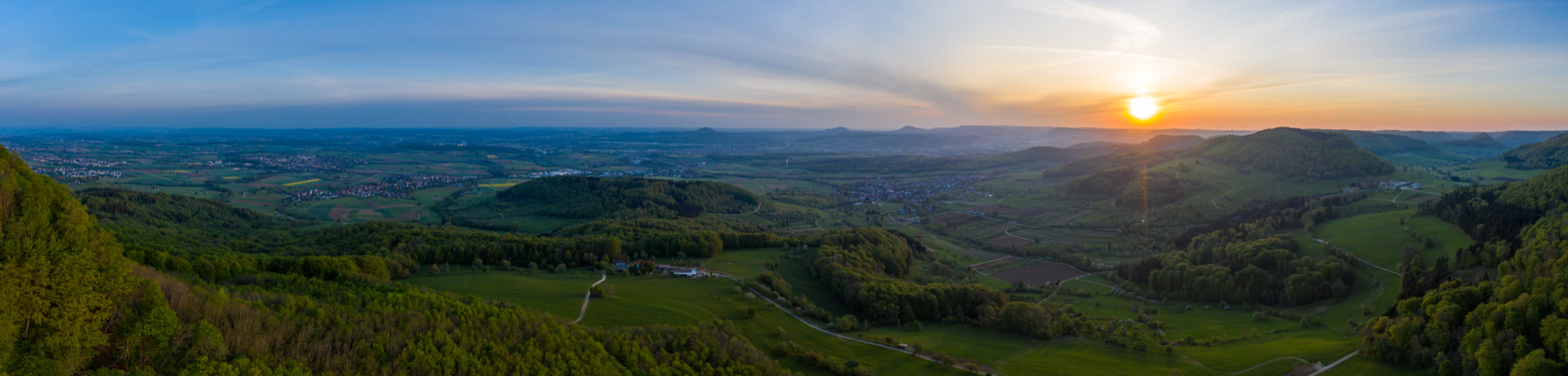kopfgrafik-hauptseite-löwenpfade